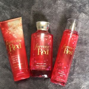 Forever Red Body Care Set